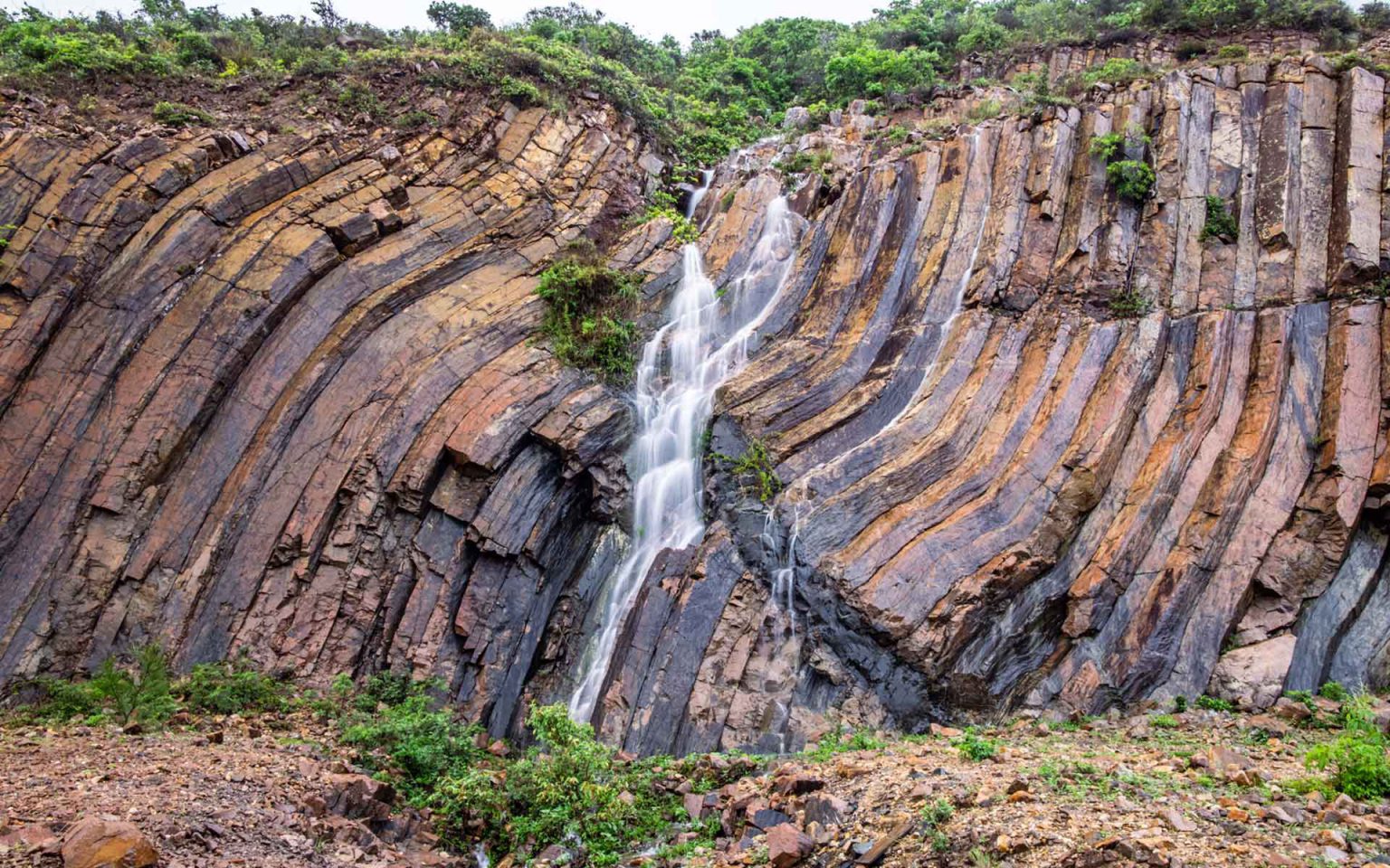 Early Cretaceous Rhyolitic Columnar Rock Formation of Hong Kong - IUGS