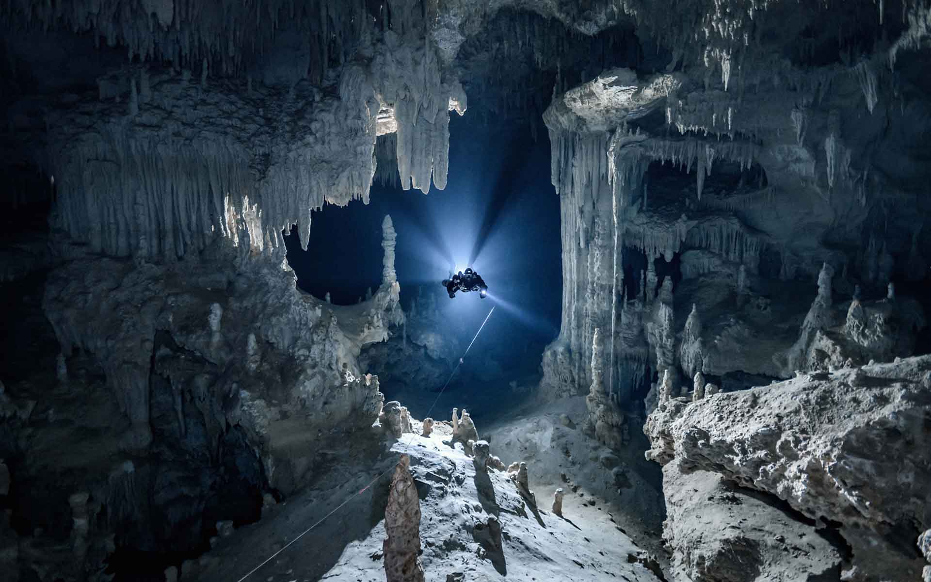 Cool Underwater Caves