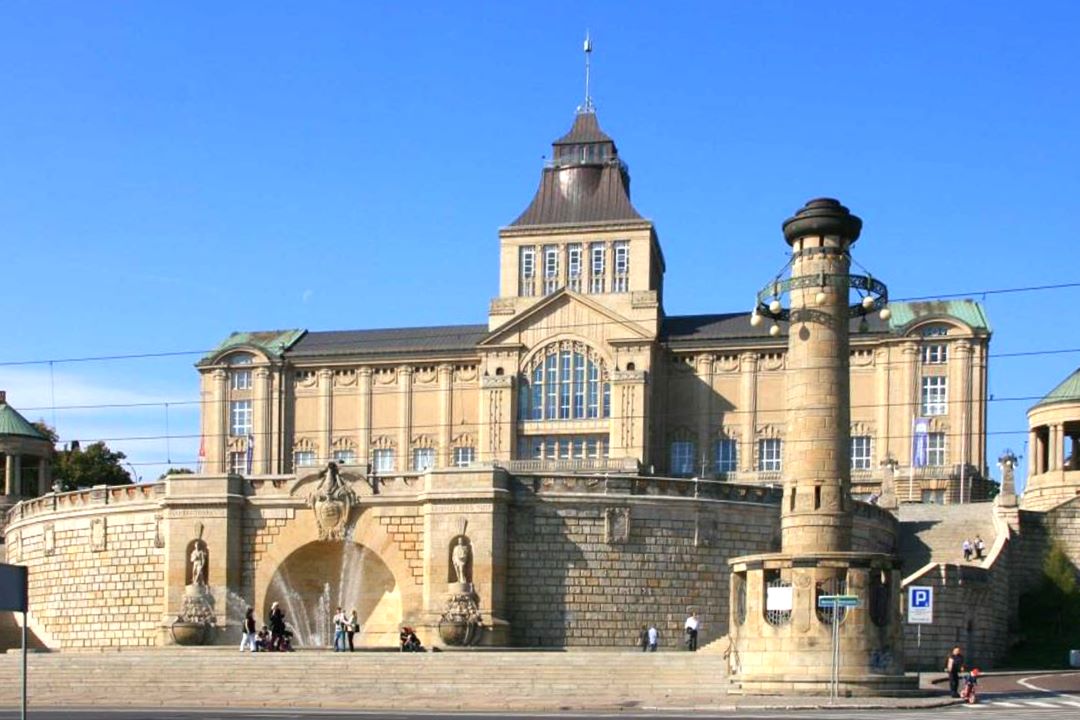 Chrobry Embankment (Wały Chrobrego), Szczecin.